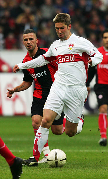 己有一天能 己有一天能