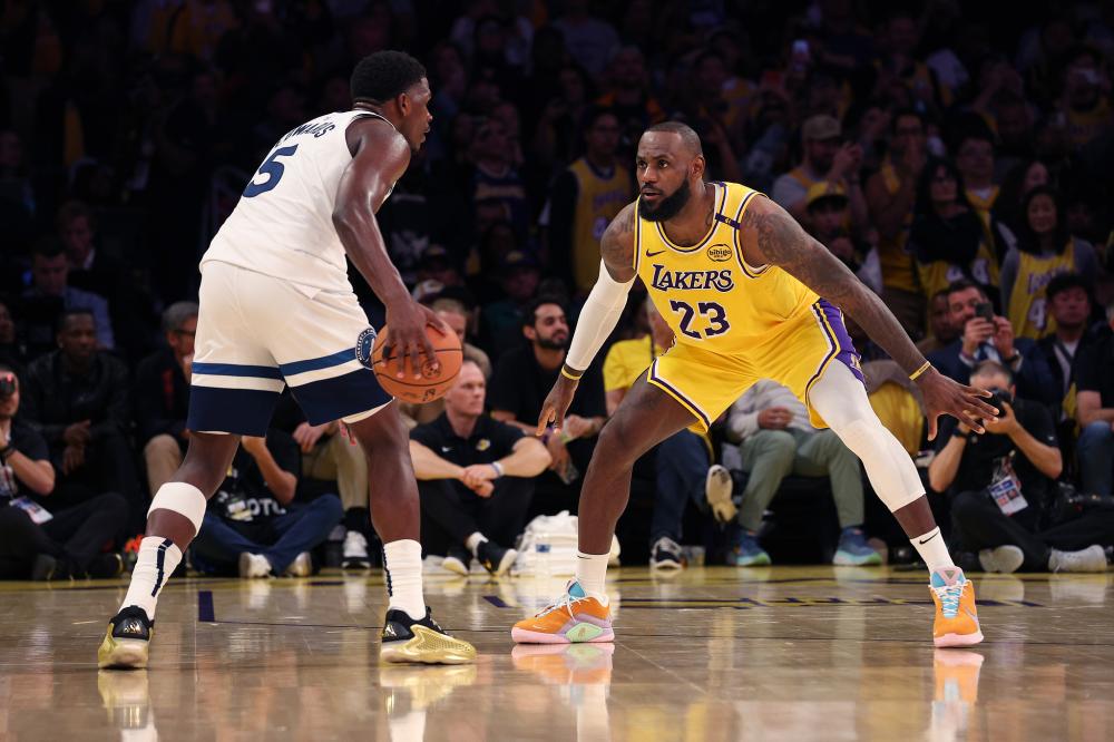 抑或森林狼 抑或森林狼